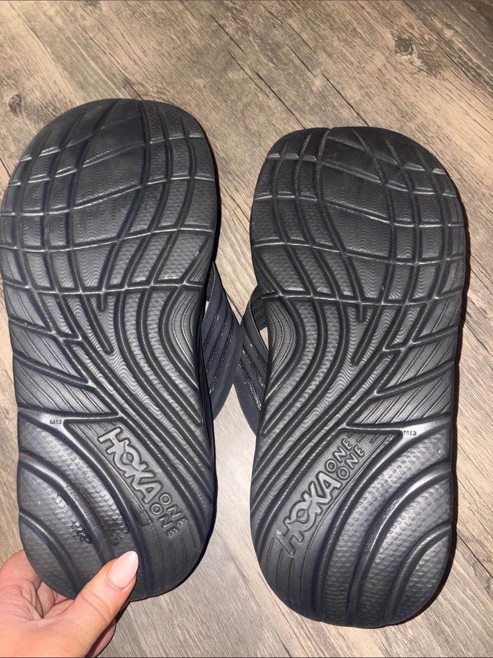 Hoka One One Ora Recovery Flip Mens size 13